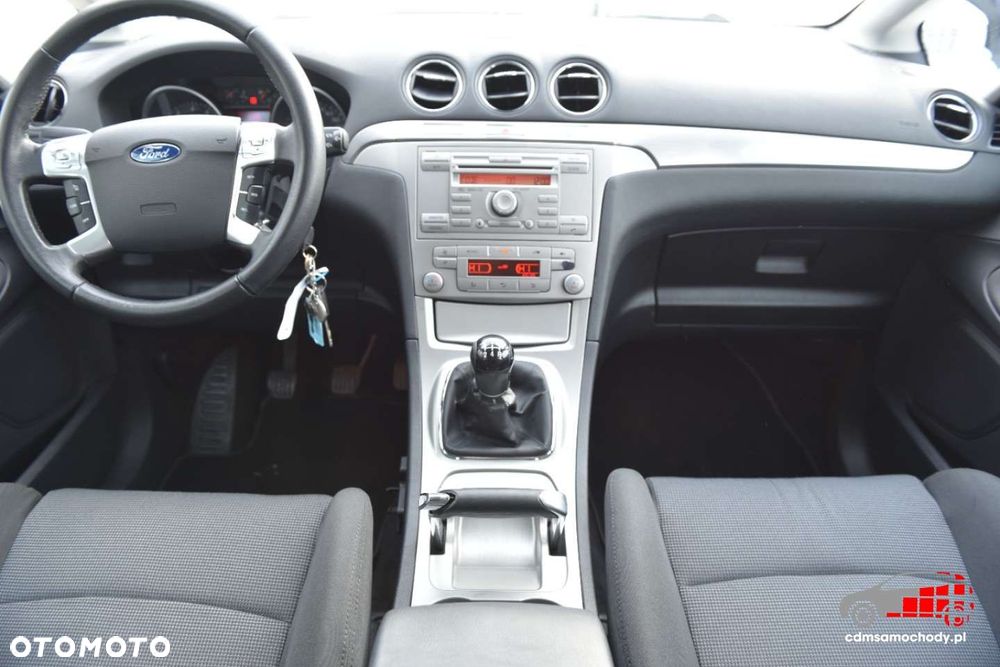 Ford S-Max - 19