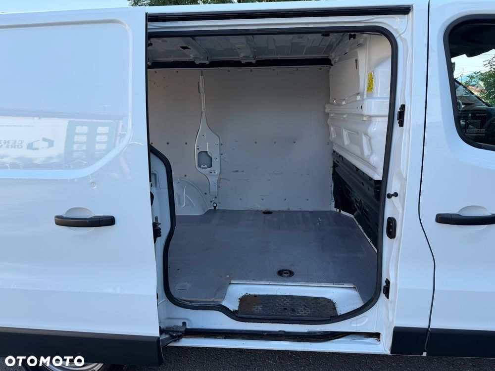 Opel VIVARO - 15