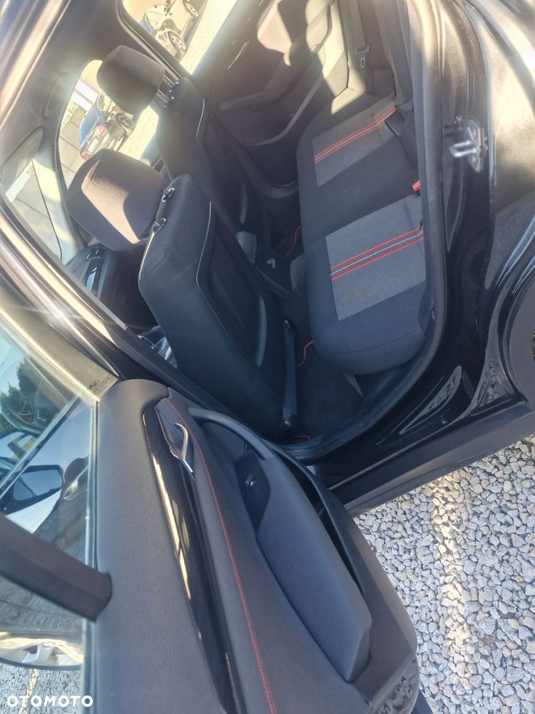 BMW X1 - 17