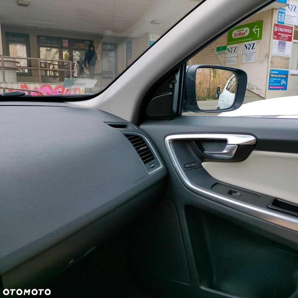 Volvo XC 60 D3 Ocean Race - 11