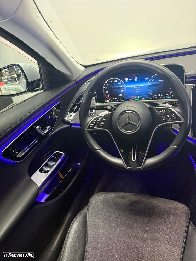 Mercedes-Benz E 300 de - 11