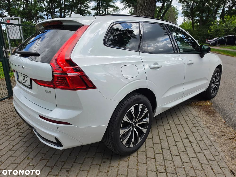 Volvo XC 60 B4 B Plus Dark - 6