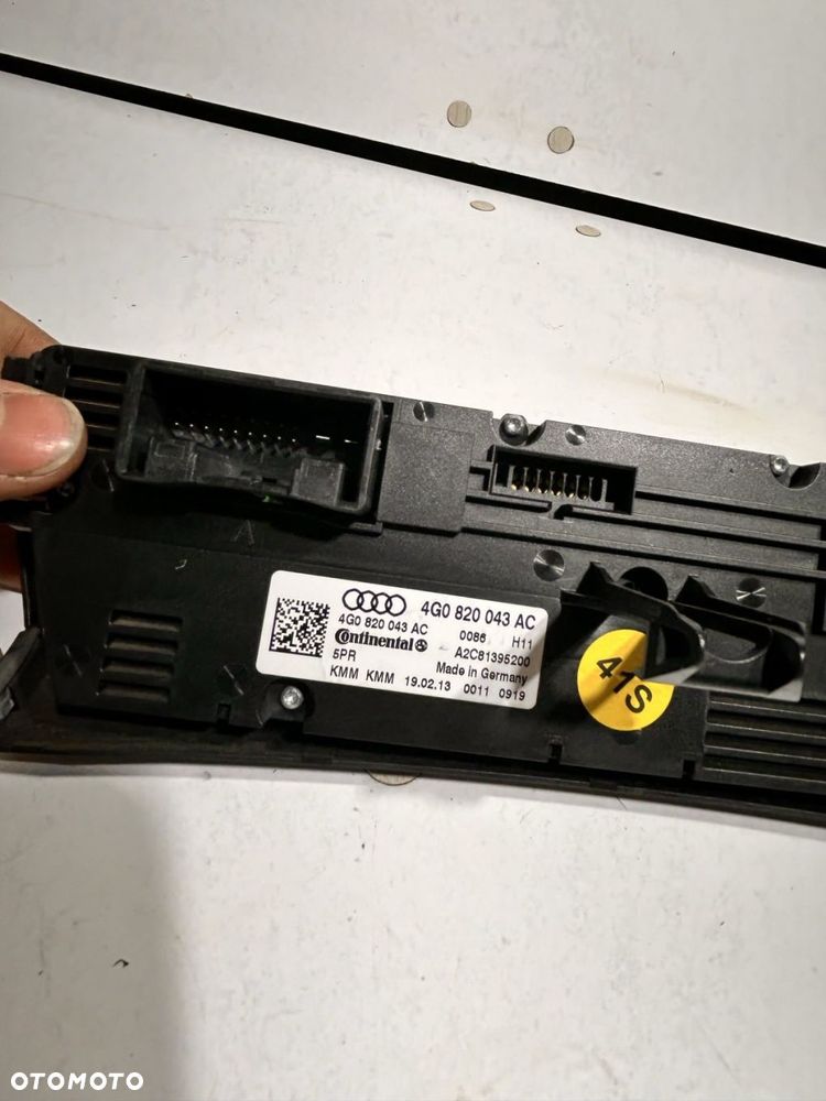 PANEL KLIMATYZACJI CLIMATRONIC Audi A6 C7 4G0 820 043 AC - 3