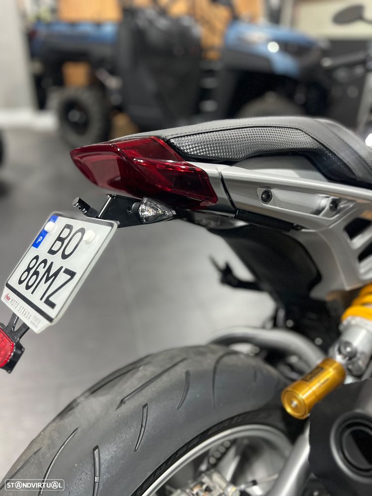 Indian FTR Carbon RR - 6