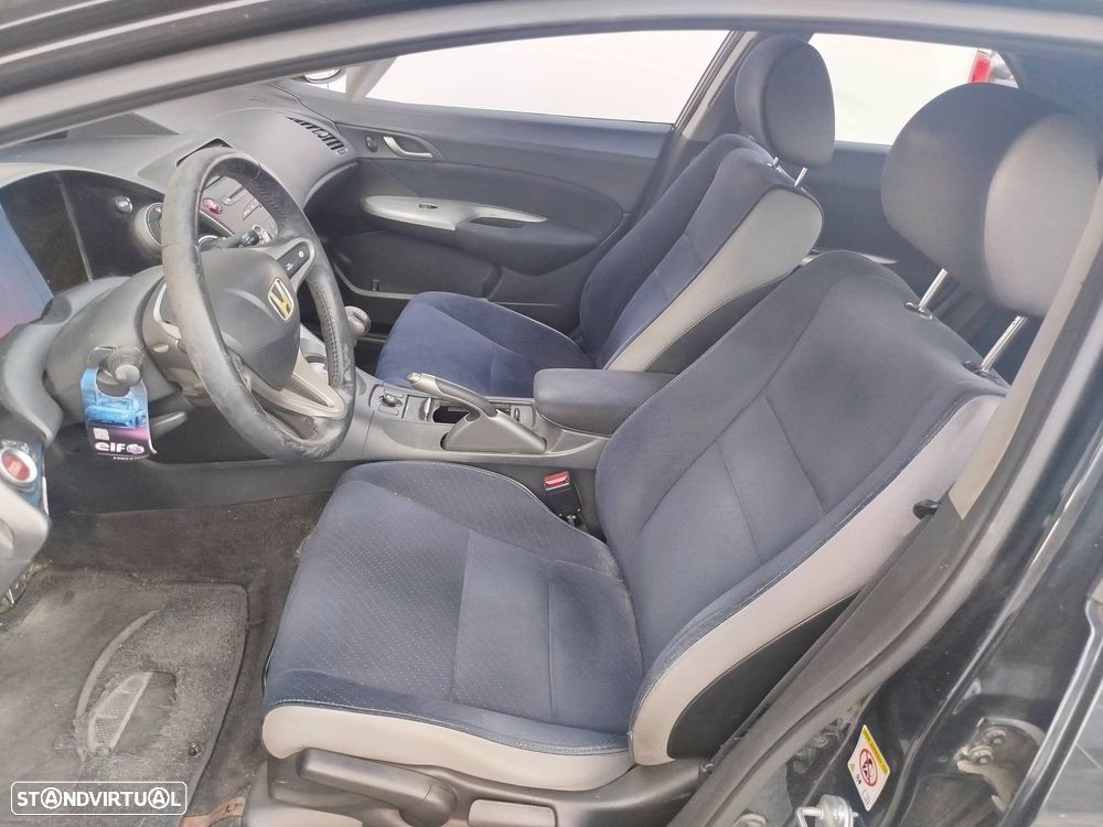 Honda Civic 1.4 Comfort - 5