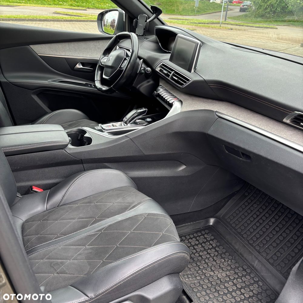 Peugeot 5008 BlueHDi 180 EAT8 GT - 12