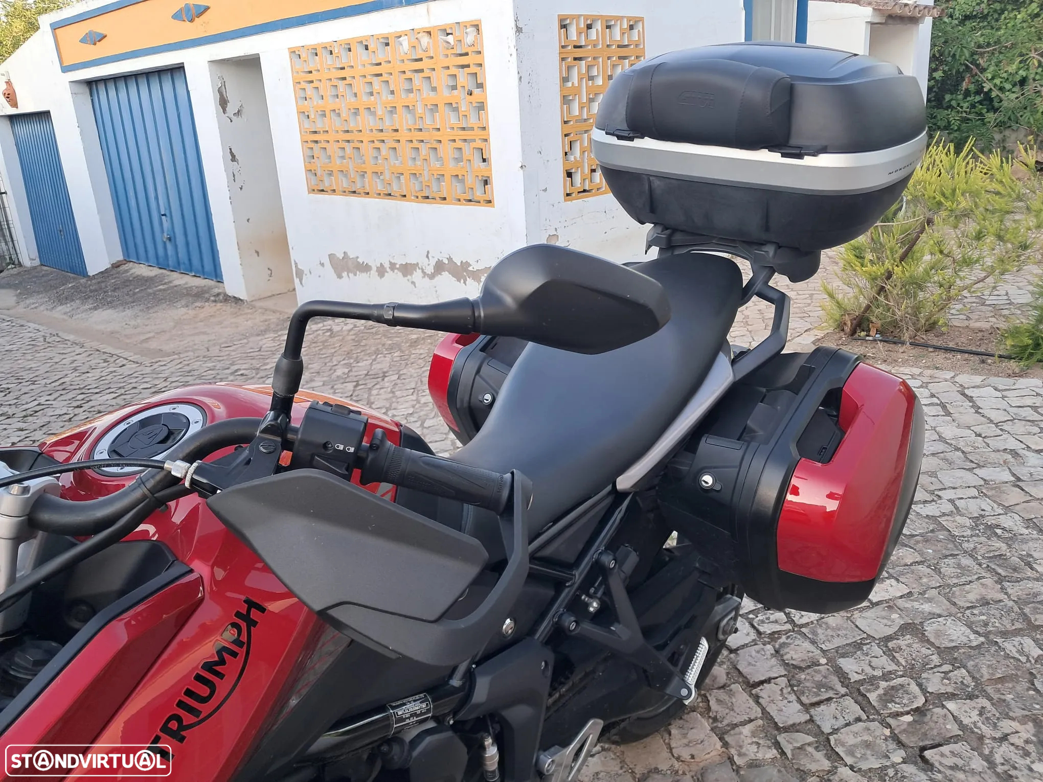 Triumph Tiger - 8