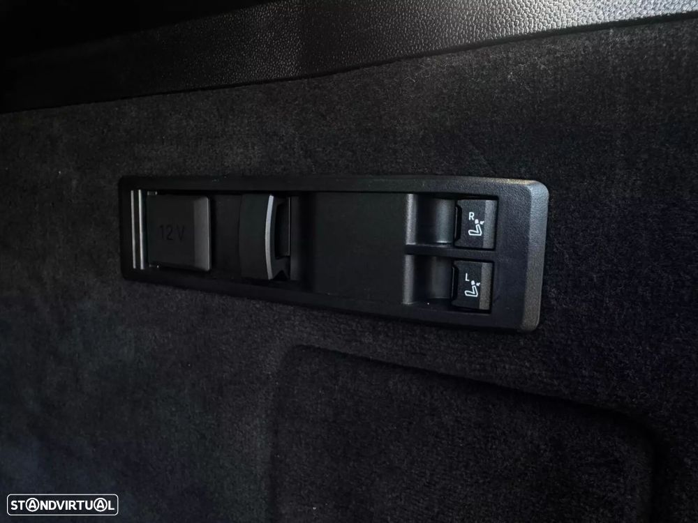 BMW ix xDrive 40 Pack Desportivo - 33