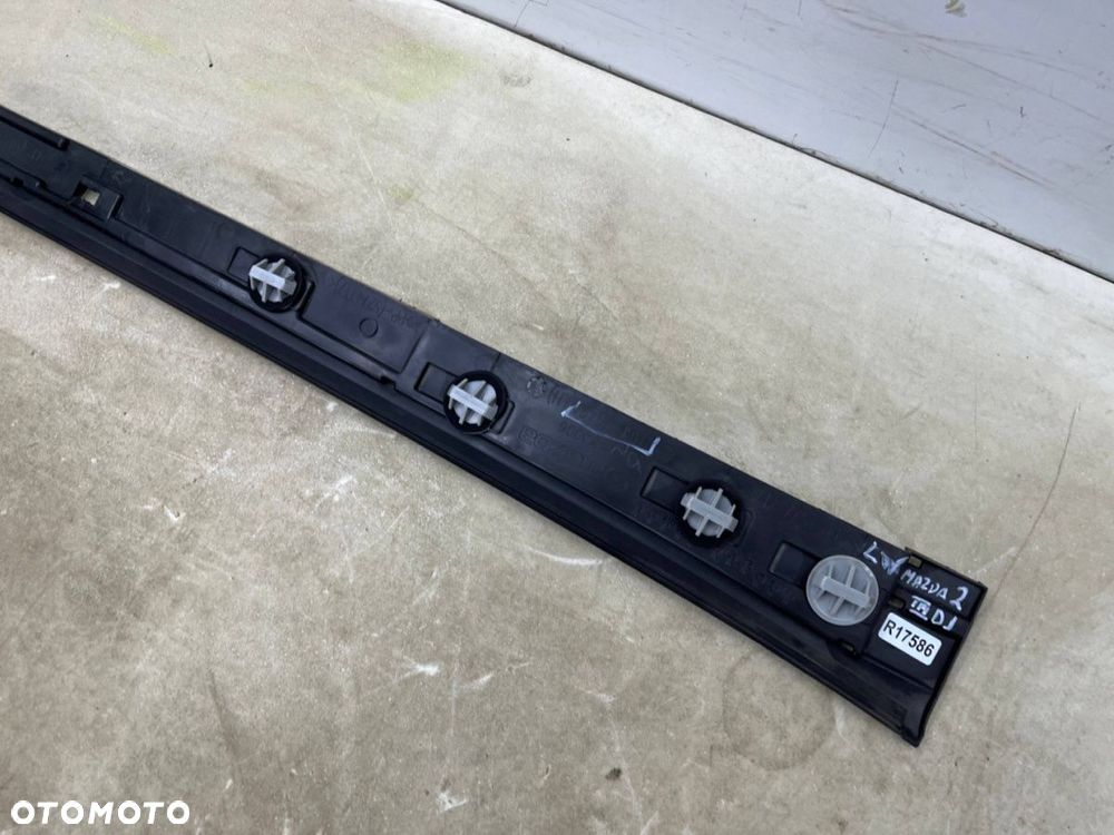 Nakładka progu Mazda 2 III DJ 14r.- lewa listwa progowa zewnętrzna dolna próg da6l-50491 - 15