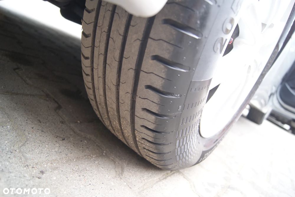 Hyundai i40 Kombi blue 1.7 CRDi Premium - 33