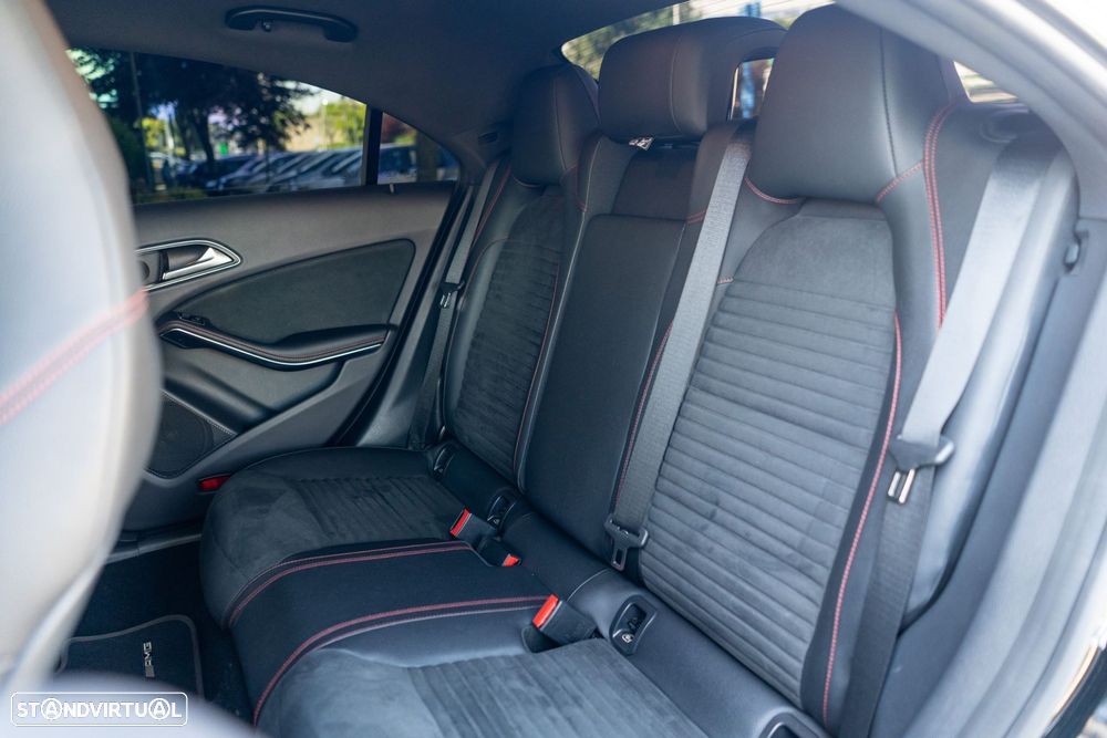 Mercedes-Benz CLA 180 d AMG Line - 51
