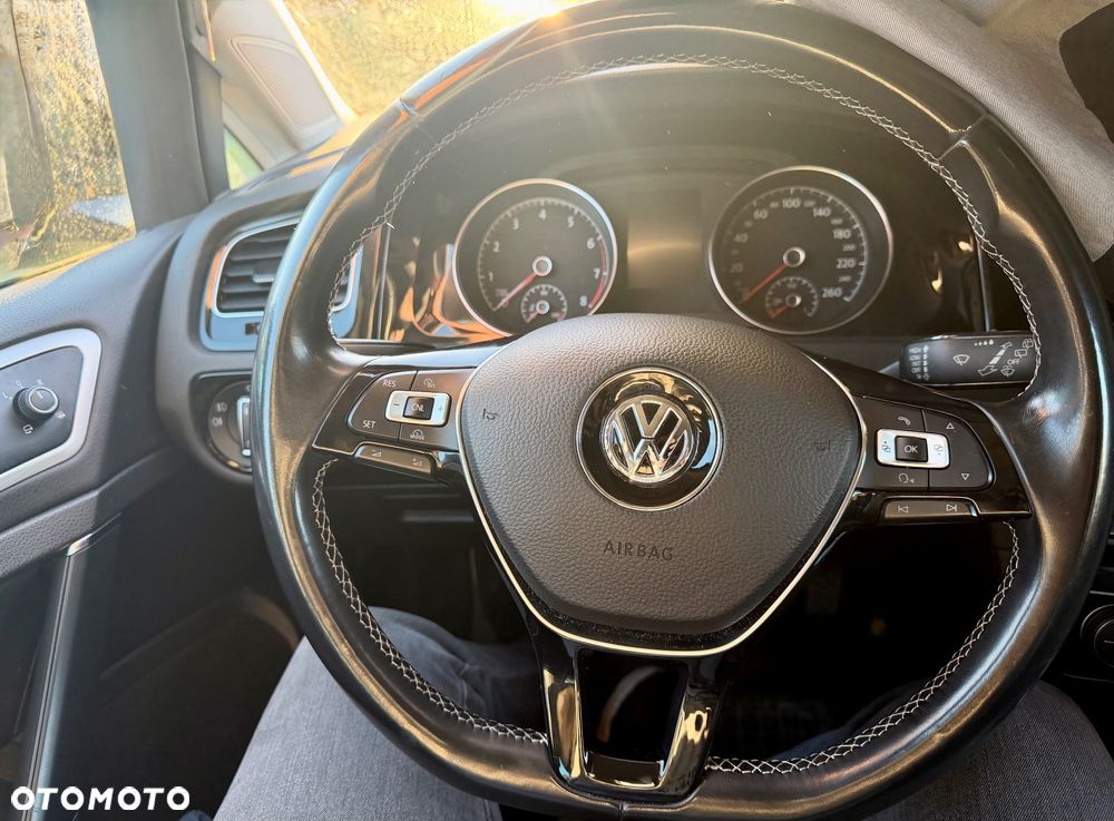 Volkswagen Golf 1.4 TSI BlueMotion Technology Cup - 17