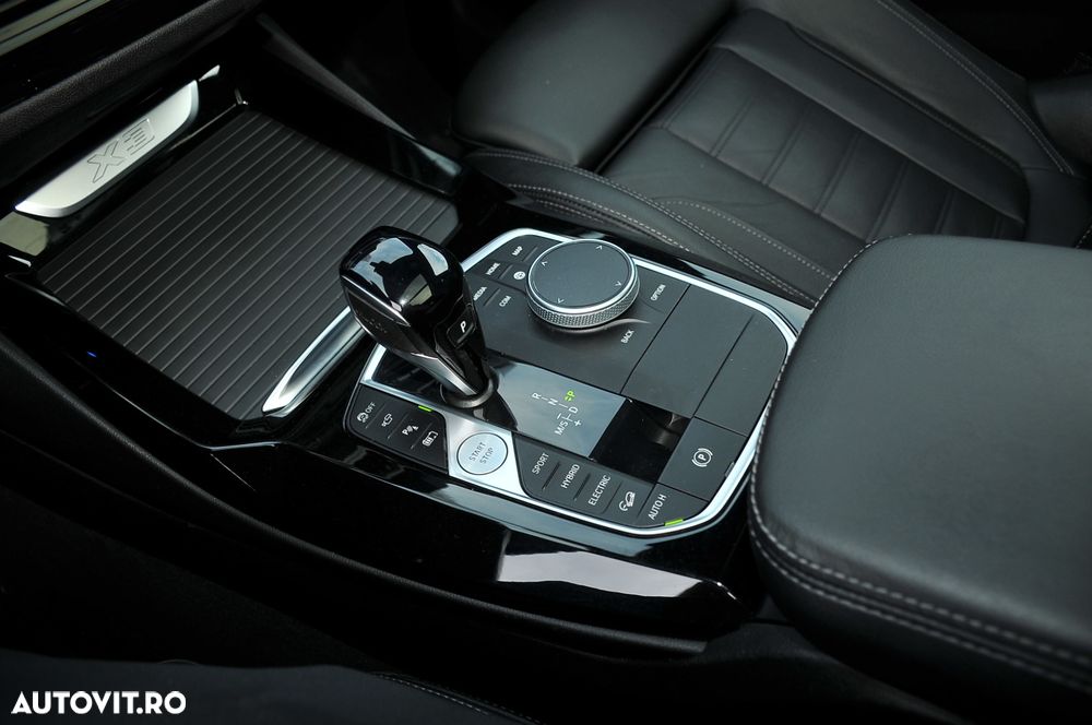 BMW X3 30e xDrive AT PHEV - 23