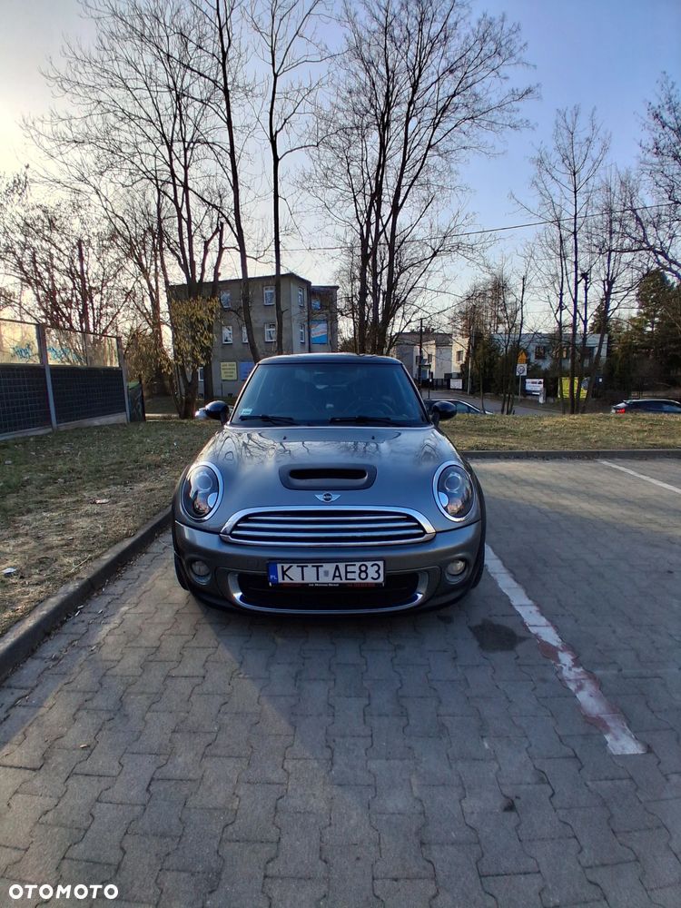 MINI Cooper Standard - 1