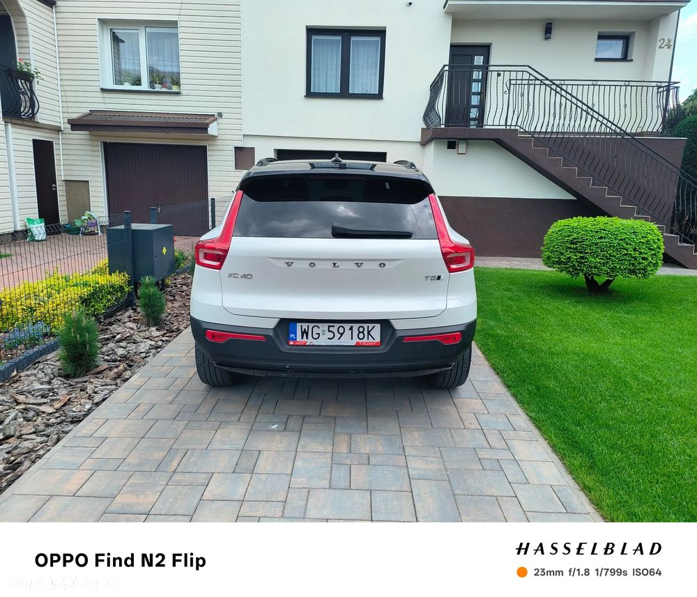 Volvo XC 40 T5 AWD Geartronic R-Design - 4