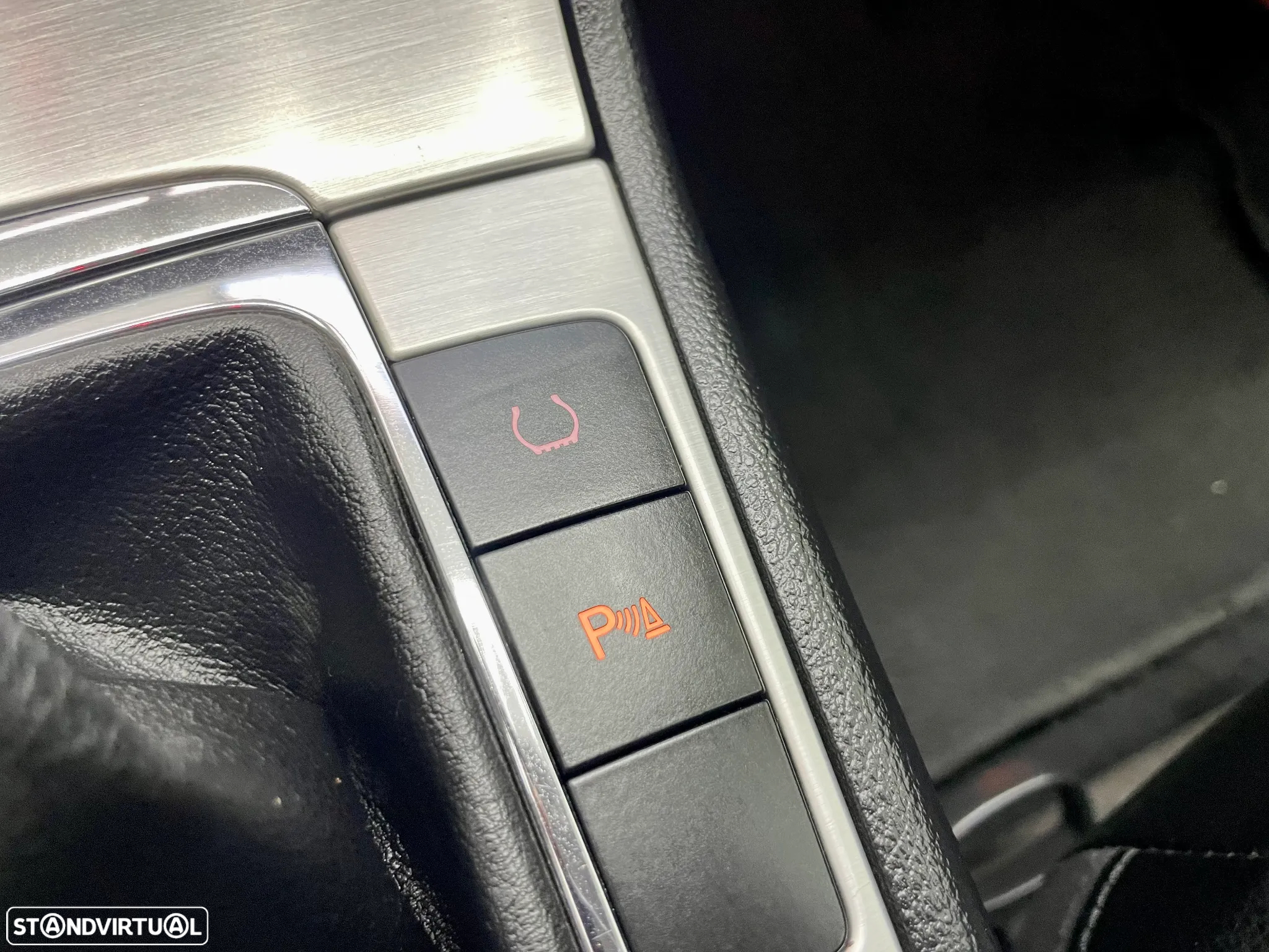 VW Passat Variant 2.0 TDi Highline - 23