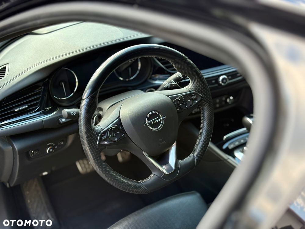 Opel Insignia 2.0 BiTurbo D 4x4 Automatik Business Innovation - 24