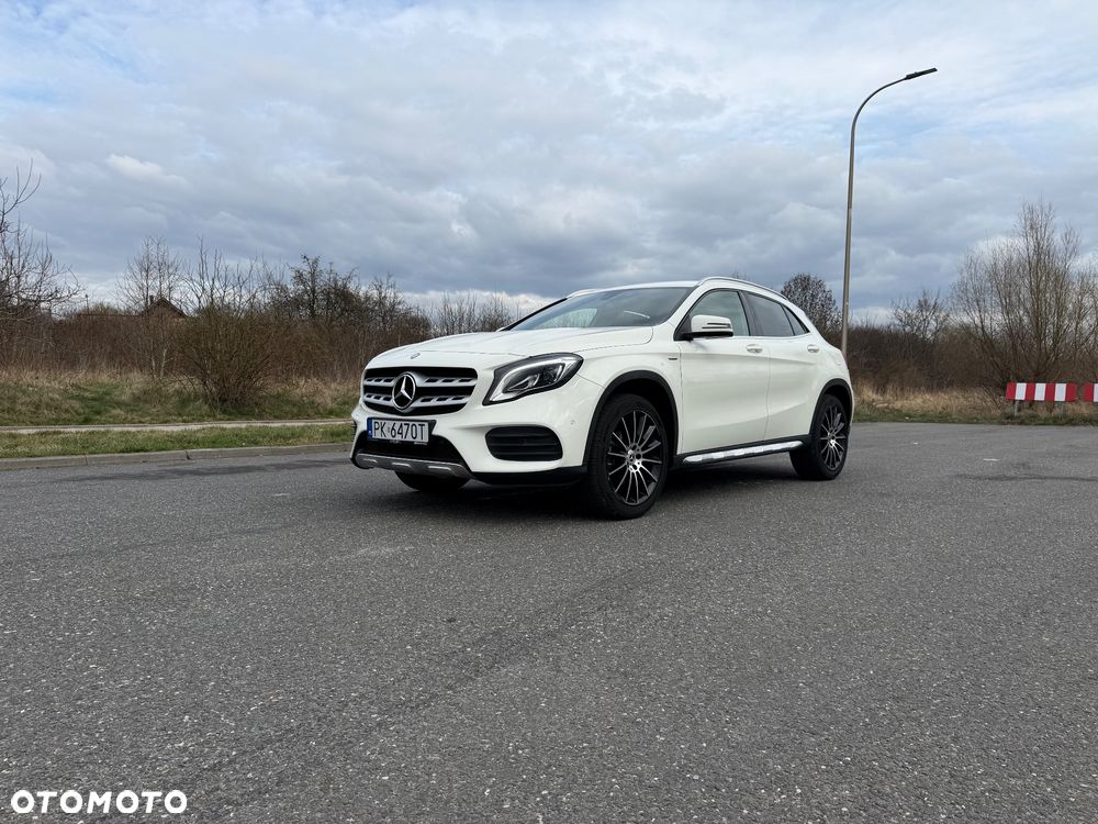Mercedes-Benz GLA 180 7G-DCT UrbanStyle Edition - 5