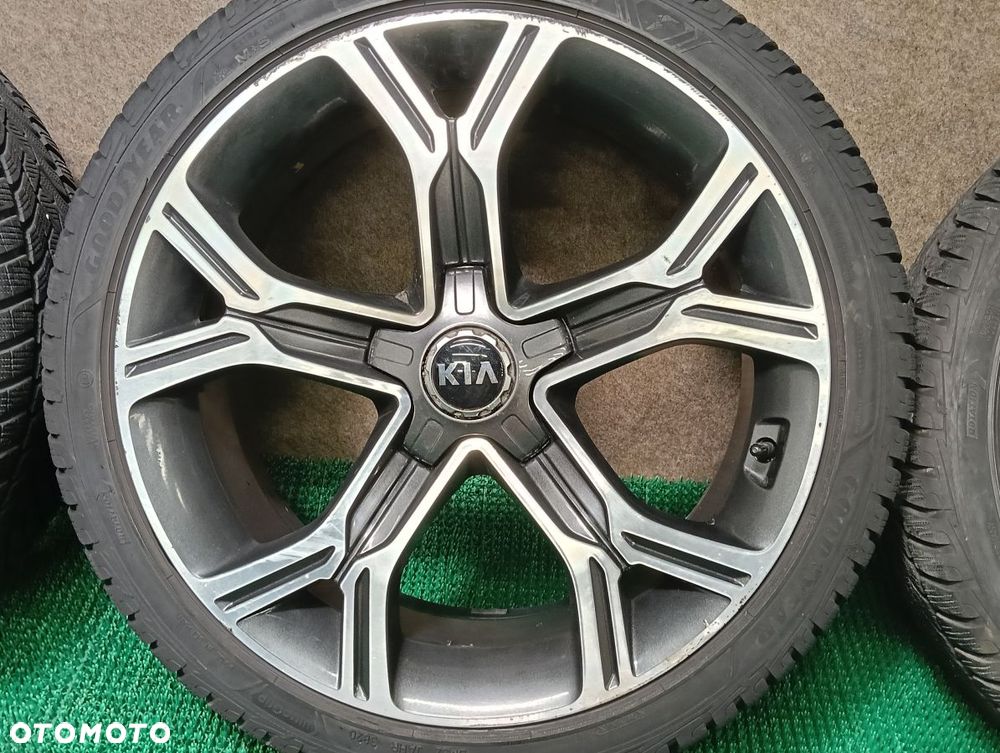 KIA STINGER 17-24r Koła z Oponami Zimowymi 255/35/19 GOODYAER 20/21r - 9