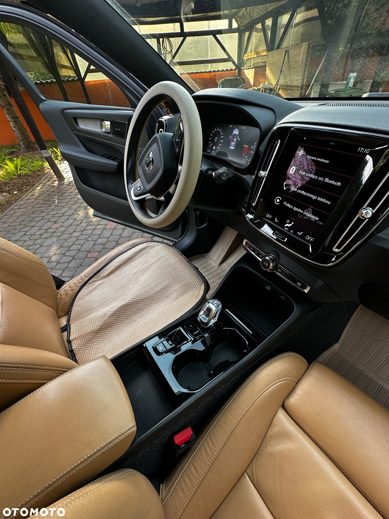 Volvo XC 40 - 5