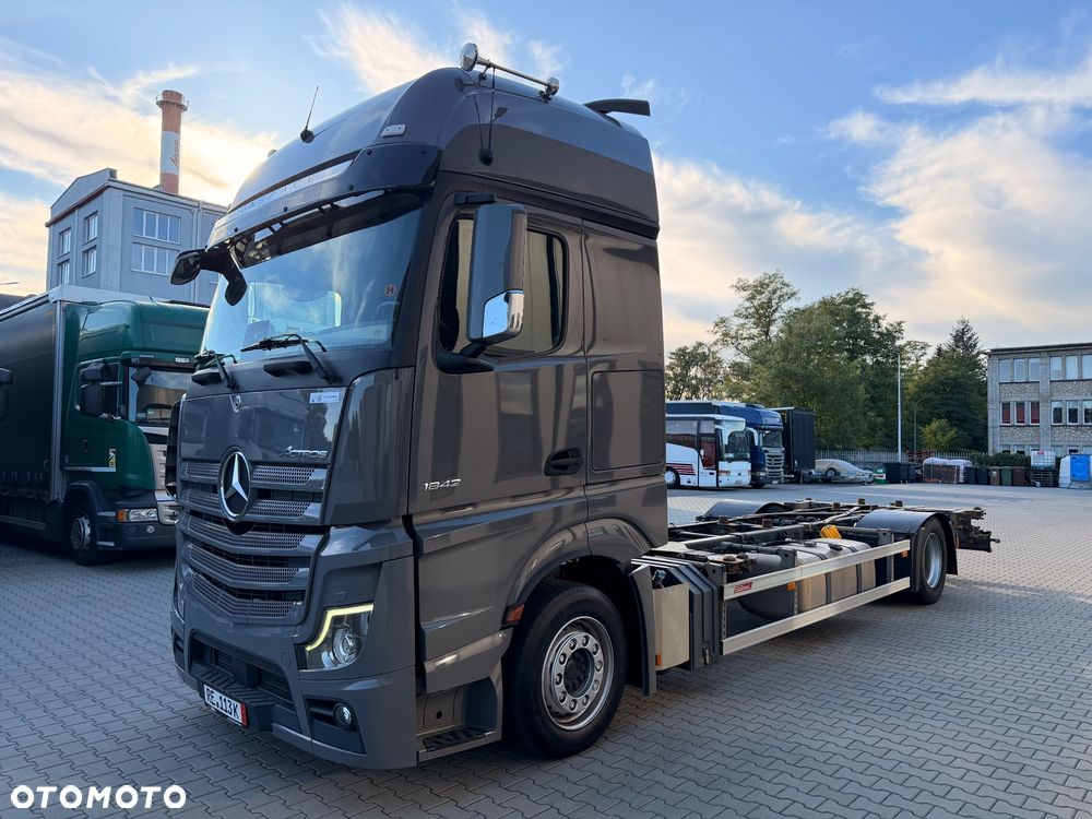 Mercedes-Benz Actros