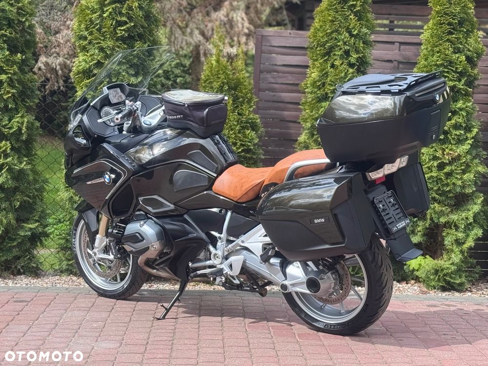 BMW R - 8