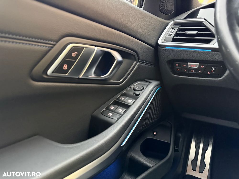 BMW Seria 3 330e Aut. M Sport - 13