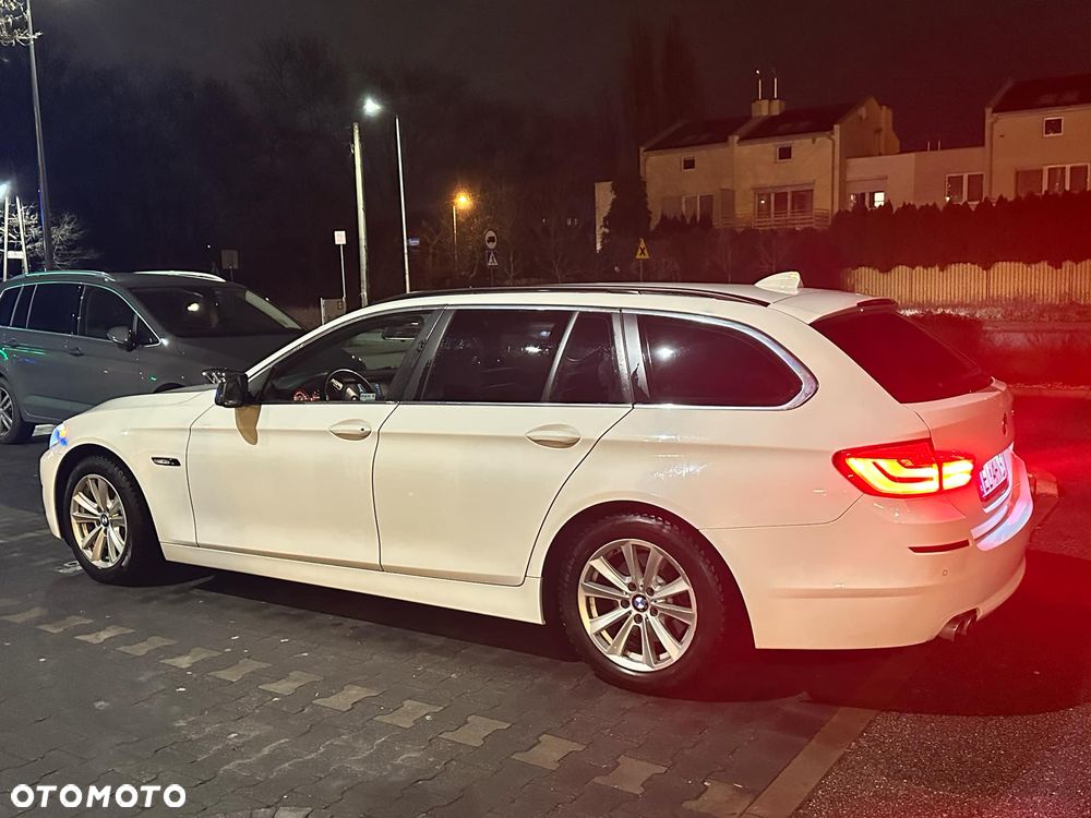 BMW Seria 5 520d - 14