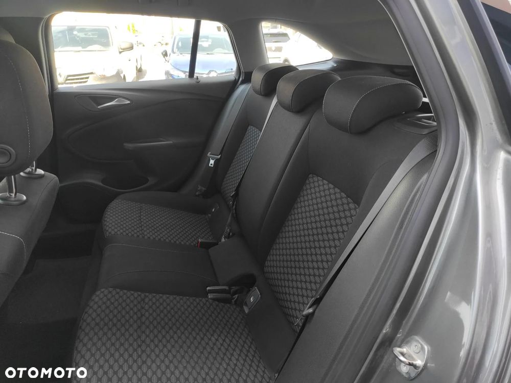 Opel Astra 1.0 T Enjoy S&S - 16