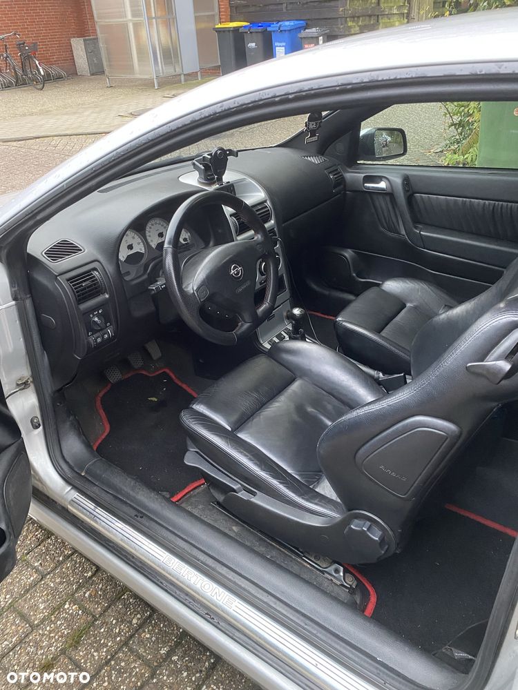 Opel Astra - 8