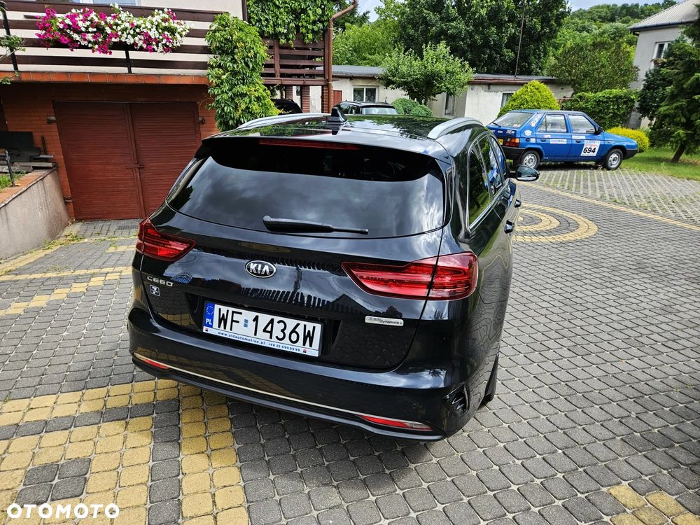 Kia Ceed 1.6 CRDi mHEV Business Line DCT - 5