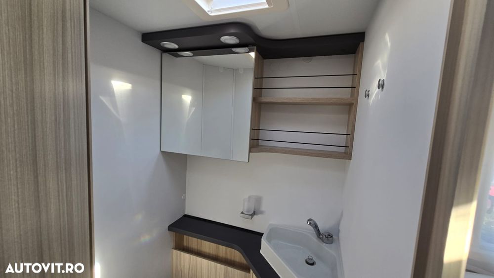 Adria Sun Living S 75 SL - 10