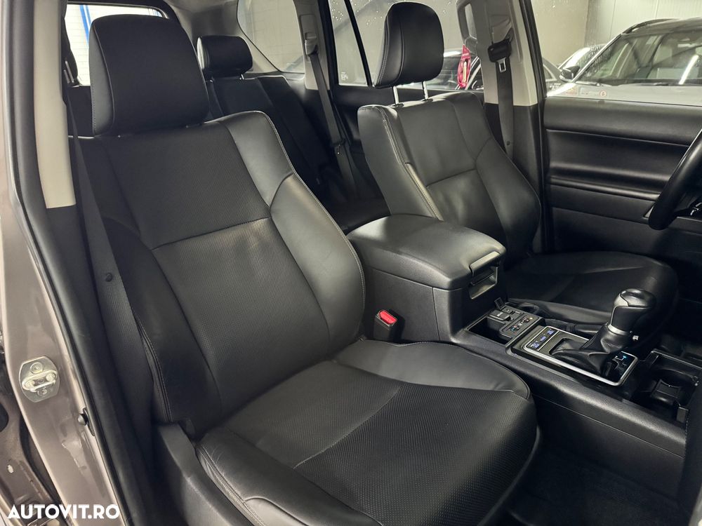 Toyota Land Cruiser 2.8 D-4D Automatik TEC-Edition - 25