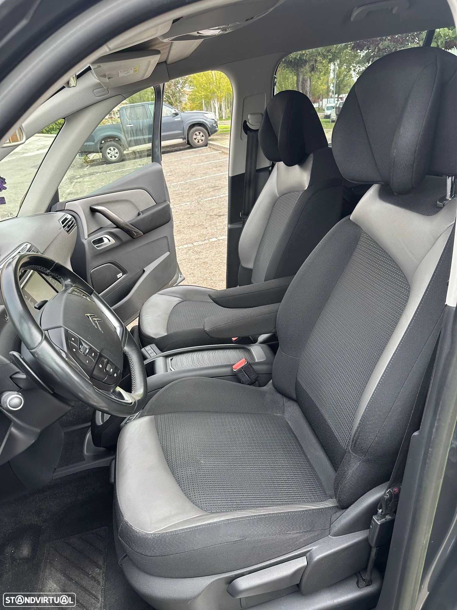 Citroën C4 Grand Picasso 1.6 e-HDi Exclusive ETG6 - 19
