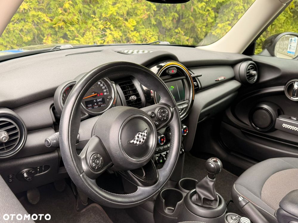 MINI ONE John Cooper Works Trim - 13