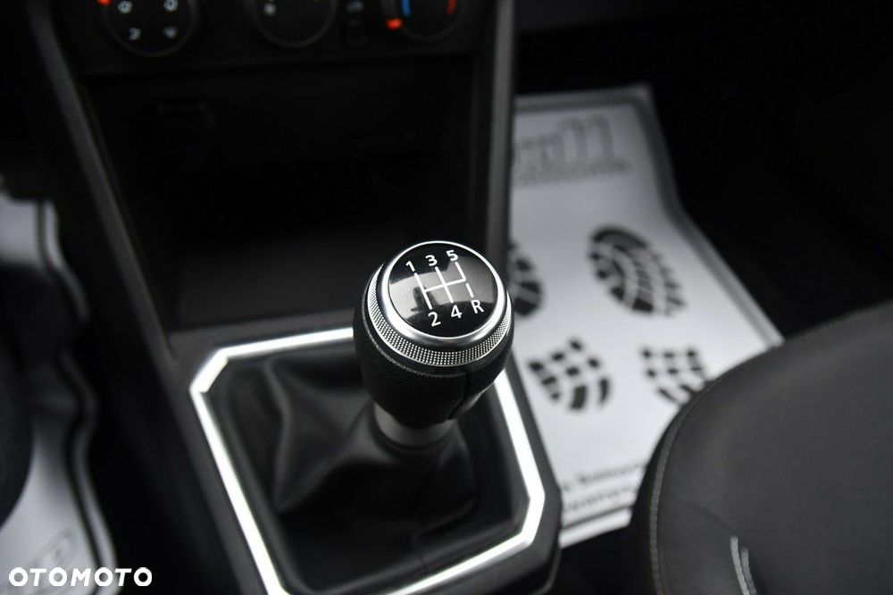 Dacia Sandero - 31