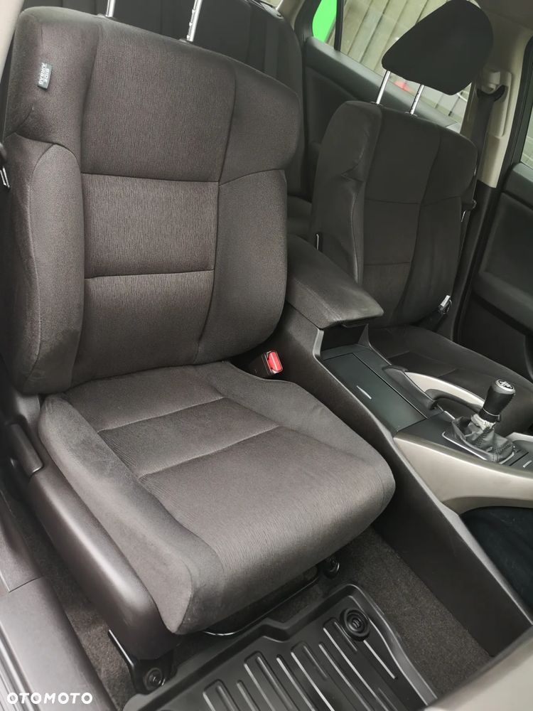 Honda Accord 2.0 Elegance - 23