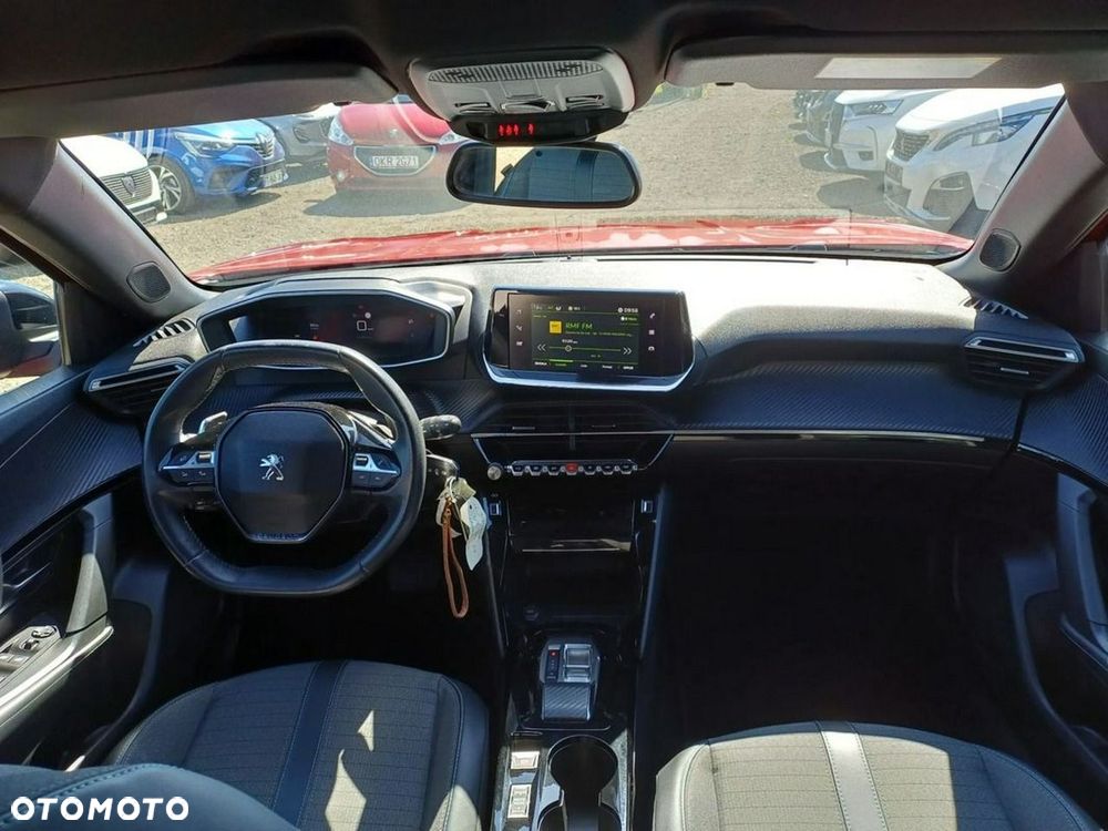 Peugeot 2008 1.2 PureTech Allure Pack S&S EAT8 - 26