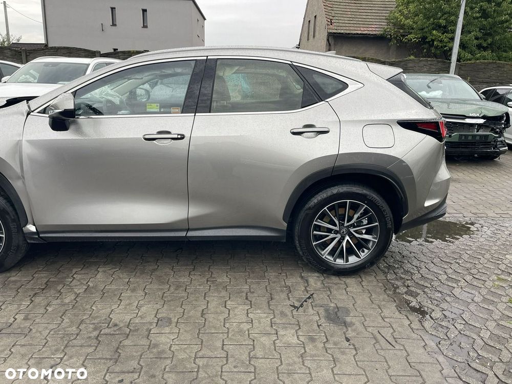 Lexus NX 350h Elegance 2WD - 6