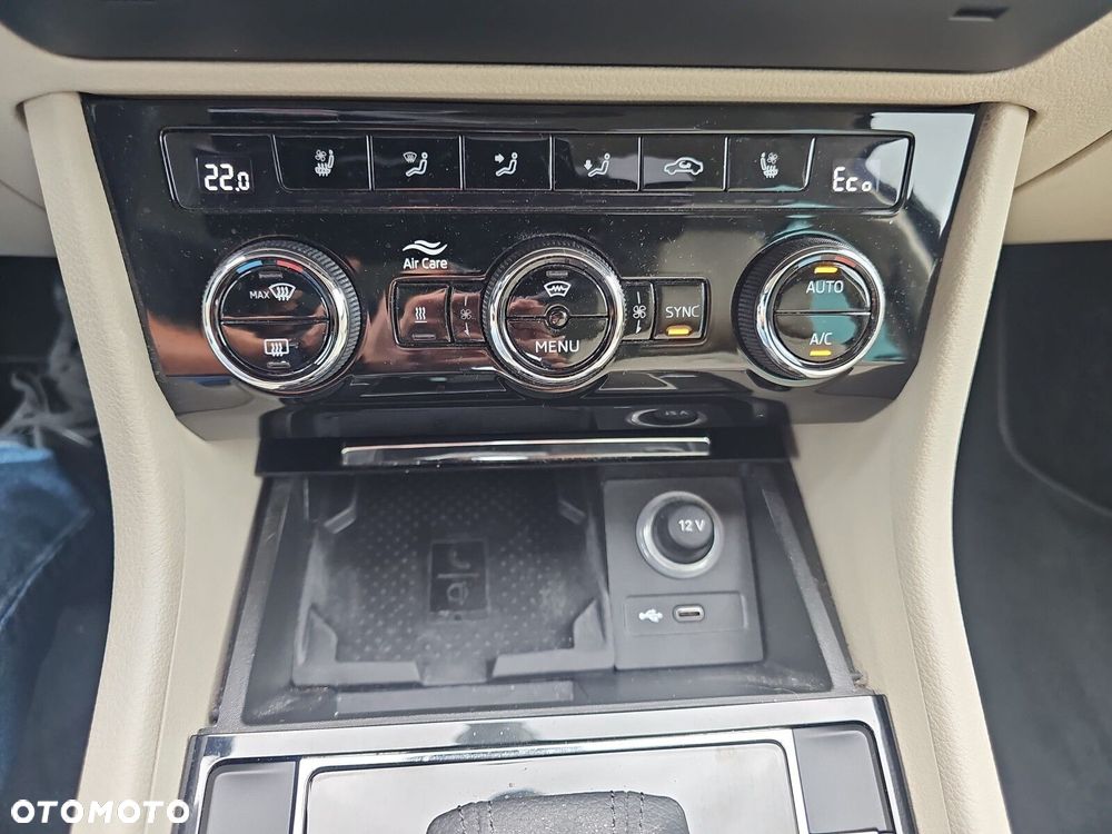 Skoda Superb - 24