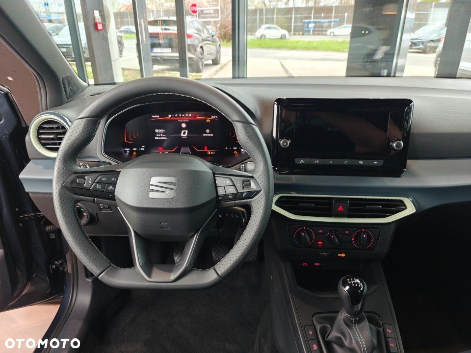 Seat Arona - 15