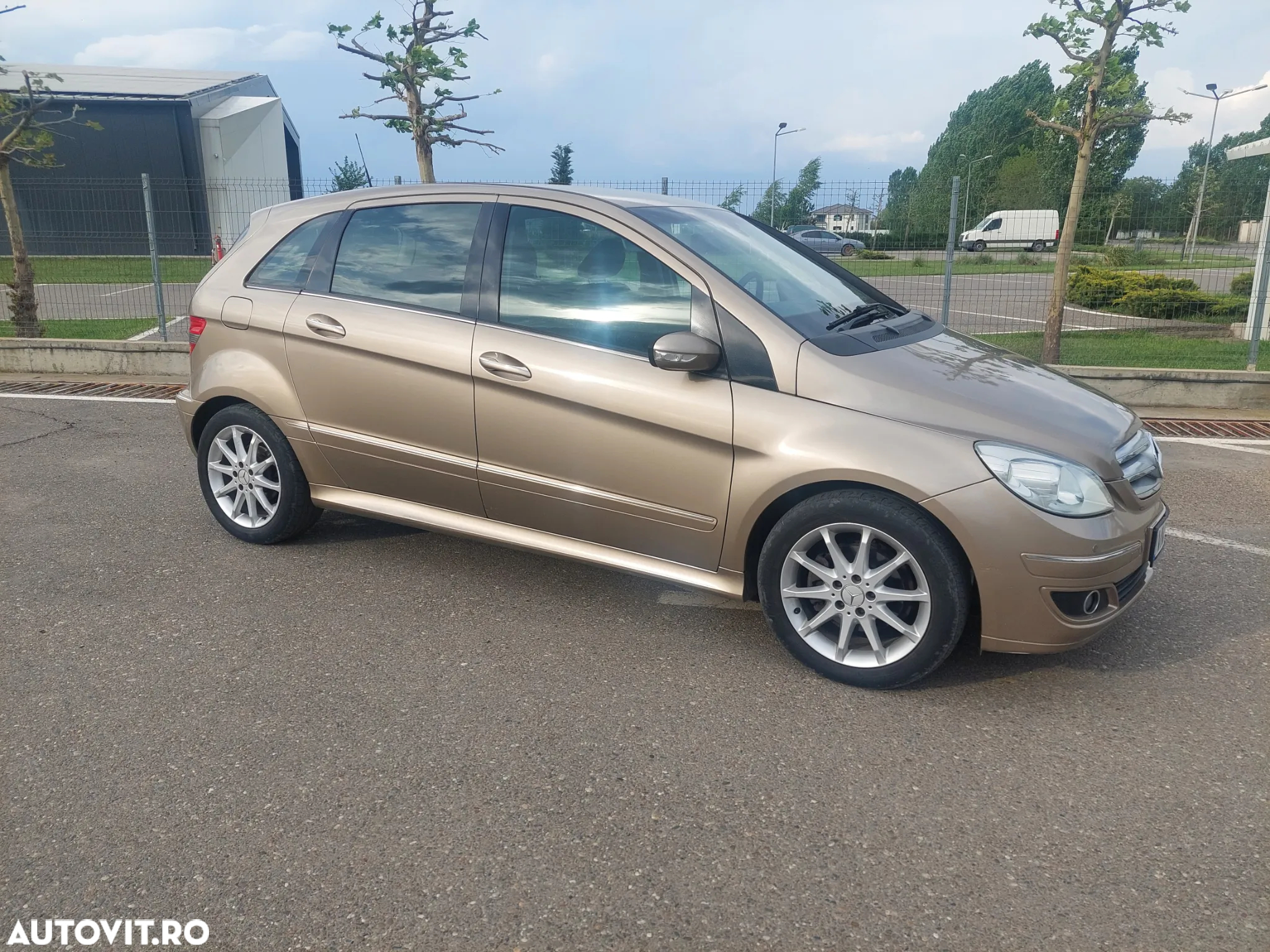 Mercedes-Benz B 180 CDI DPF - 12
