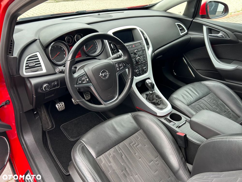 Opel Astra 1.6 T Sport - 11