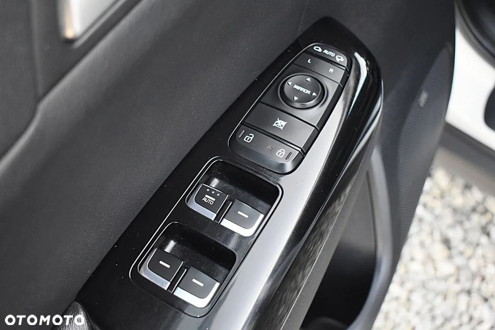 Kia Sportage 1.7 CRDI 2WD Vision - 26