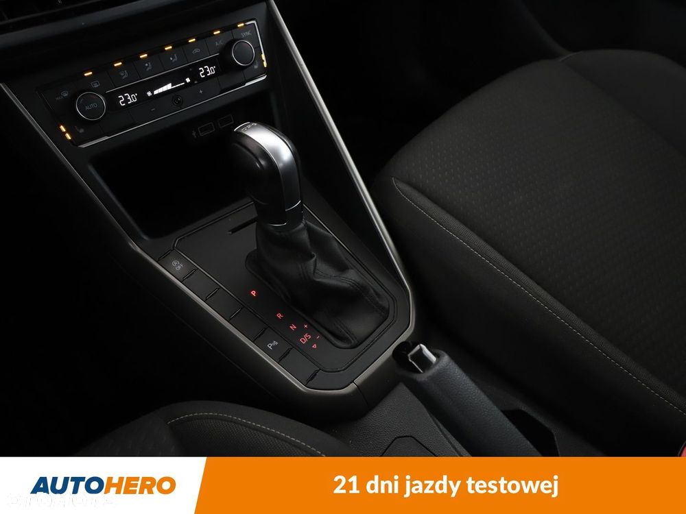 Volkswagen Polo - 25