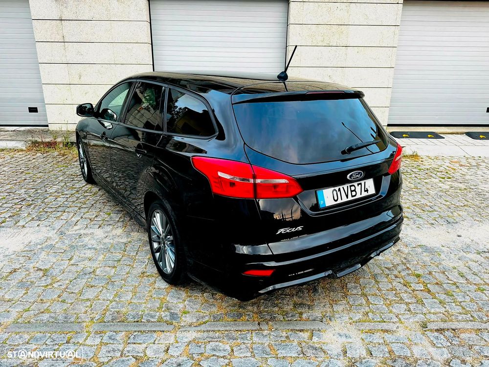 Ford Focus SW 1.5 TDCi ST-Line - 13