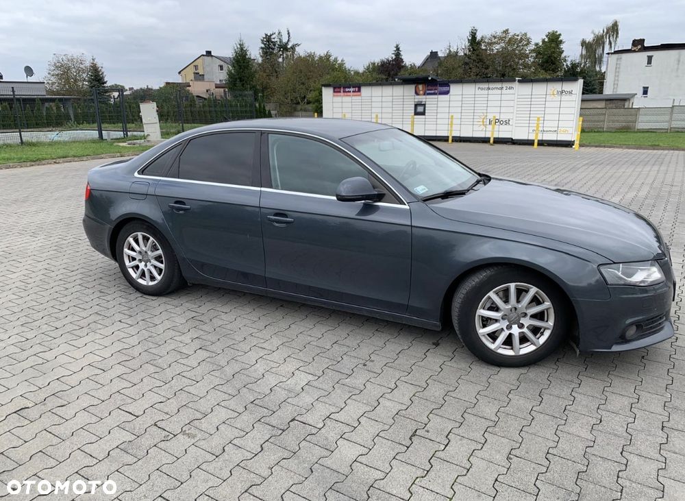 Audi A4 Limousine 2.0 TDI DPF Ambiente - 2