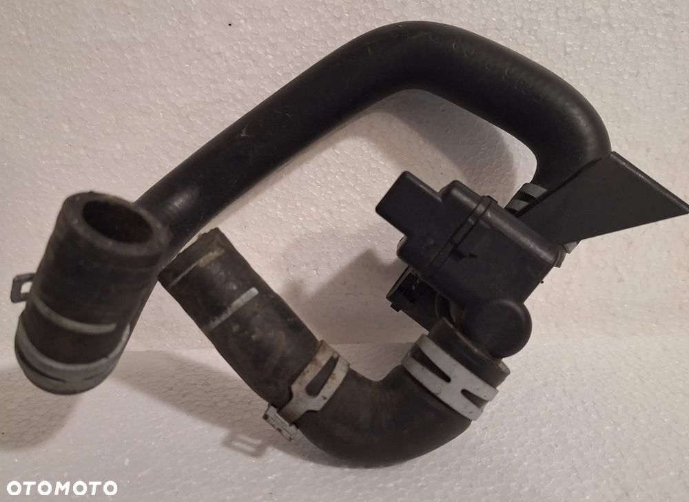 Mercedes-Benz Actros Zawór obejściowy nagrzewnicy wąż A9608300084 - 6