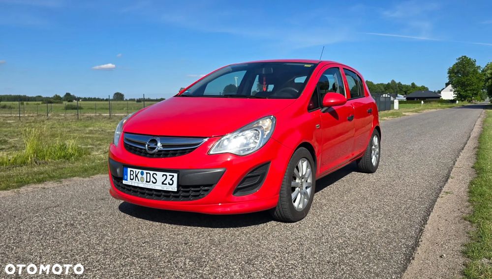 Opel Corsa 1.2 16V Essentia - 1