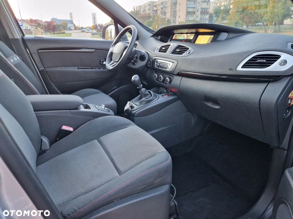 Renault Scenic - 34